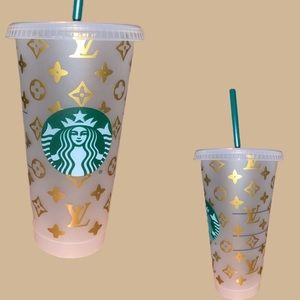 Gold inspired tumbler cup!